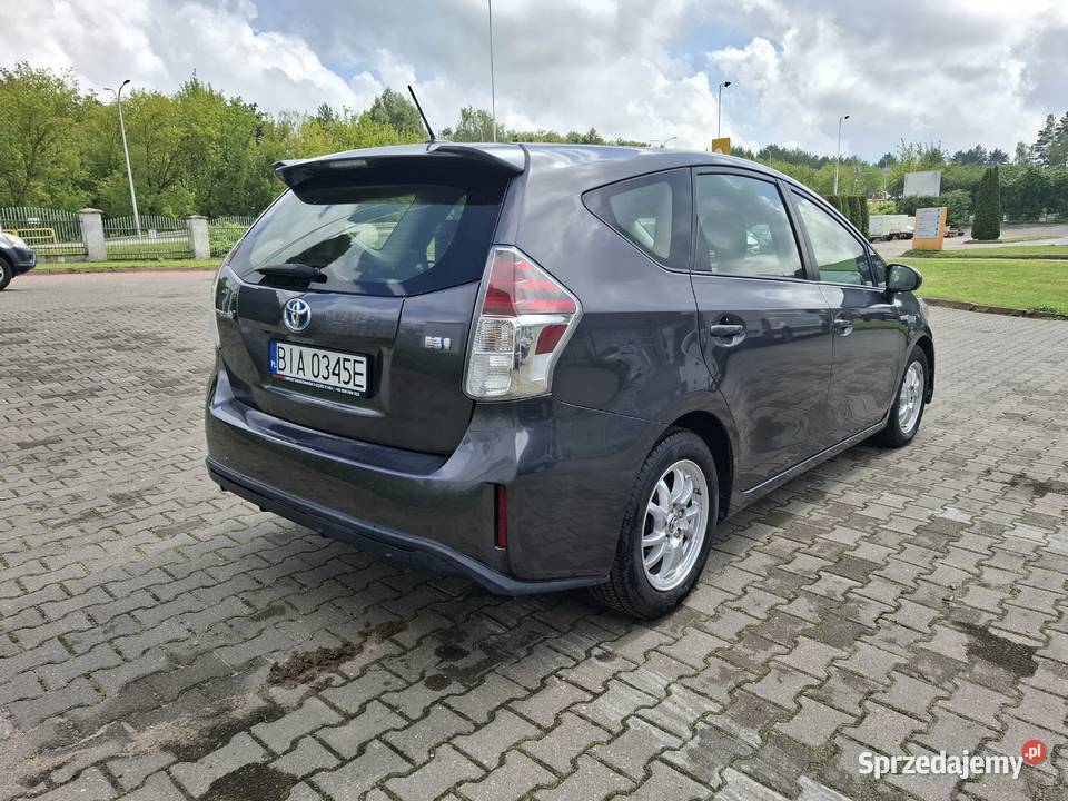 Toyota Prius V 2015 przebieg 236 automatyczna Wasilków