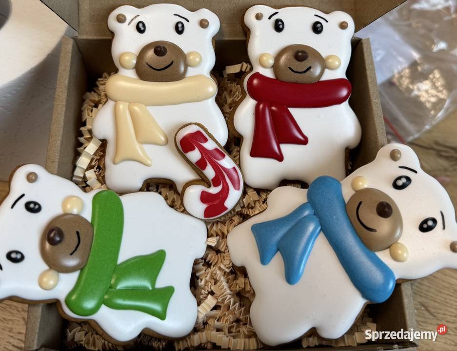 Pierniczek lukrowany w woreczku celafonowym ze