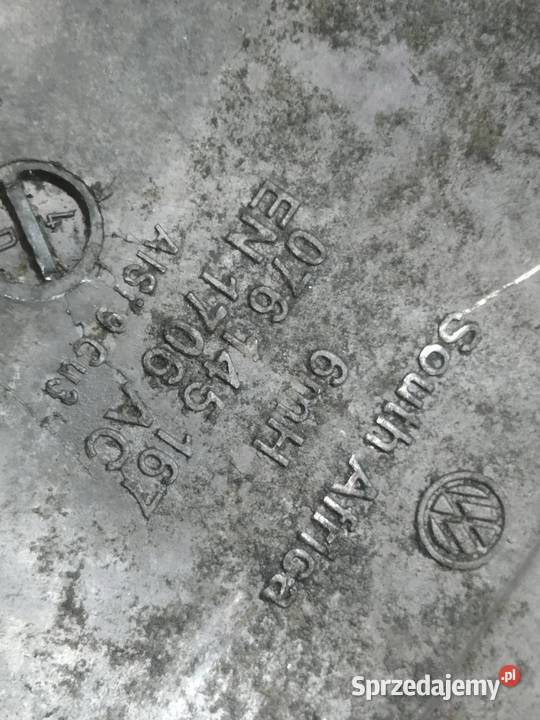 ŁAPA WSPORNIK 076145167 25 TDI VW Volkswagen