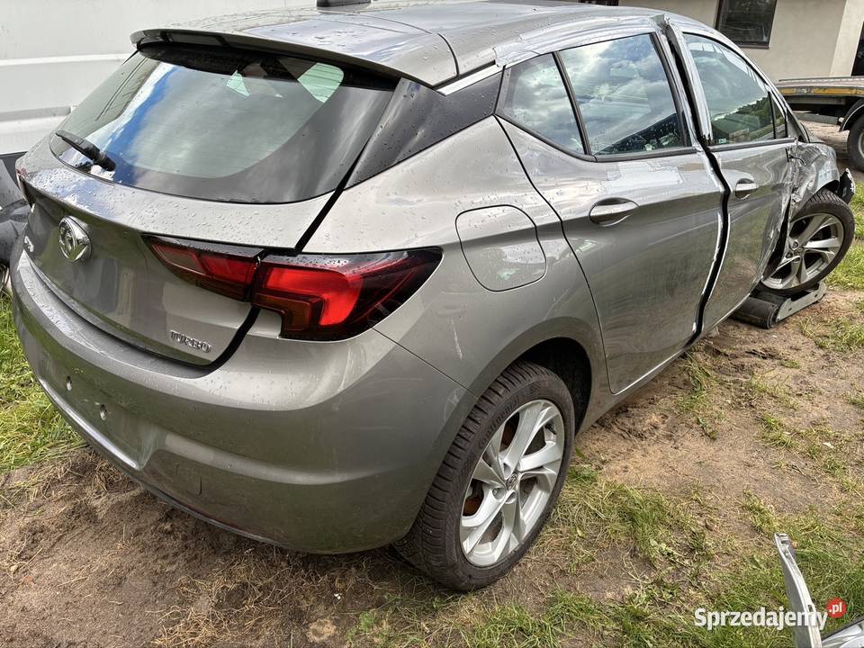 Opel Astra K 14 T 16r CZĘŚCI Silnik Rok produkcji 2016 lubelskie Włodawa