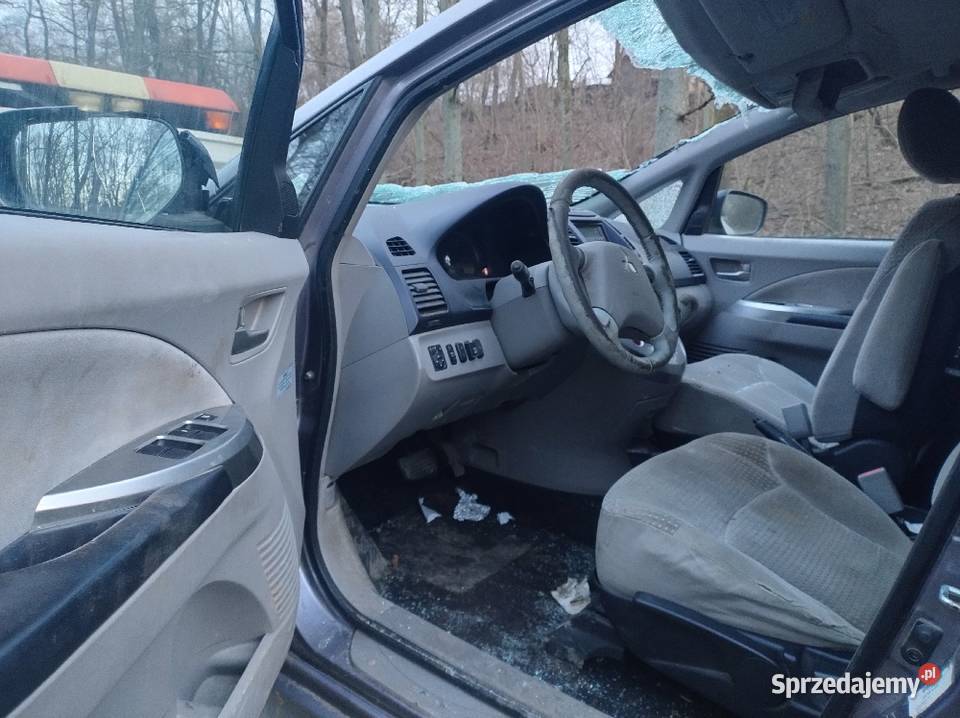 Mitsubishi Grandis Automat 24 2004r Części elektryczne szyby Elbląg