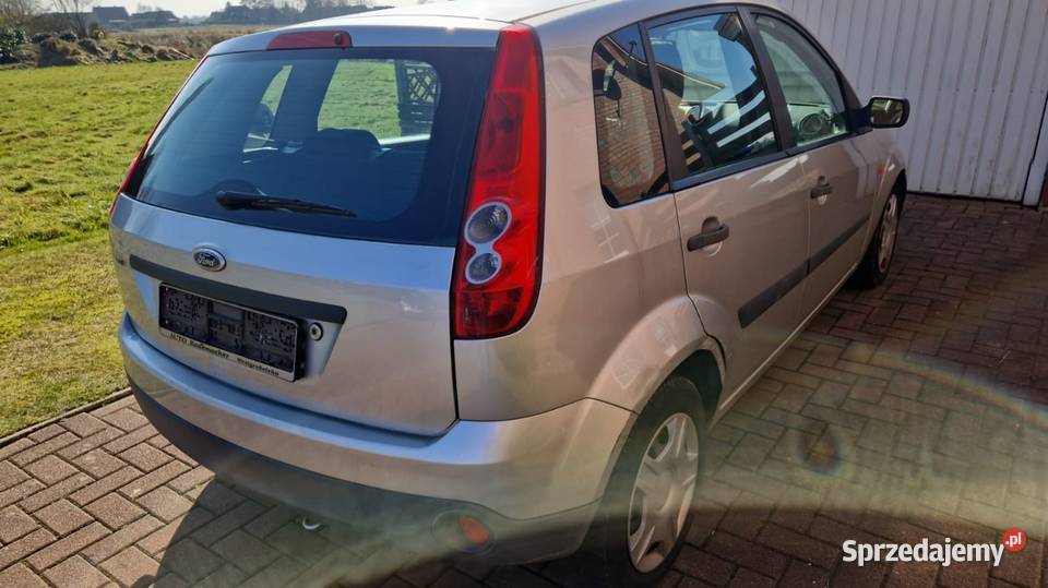 Ford fiesta 13 benzynka super autko Łuków