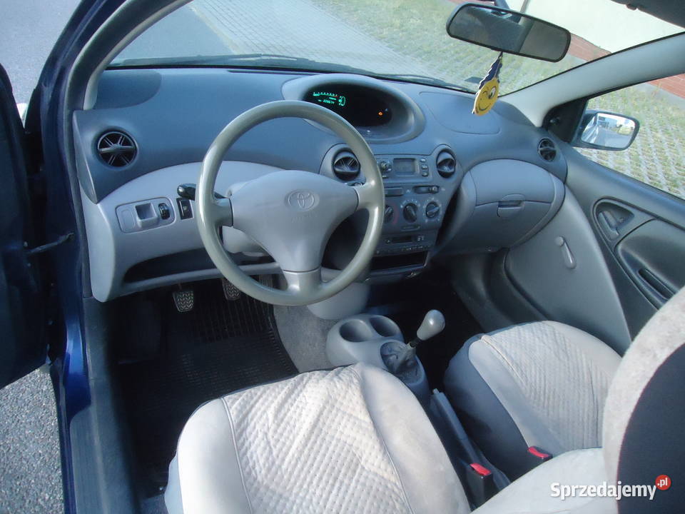 TOYOTA YARIS 10 2002r Nowy Dwór Gdański