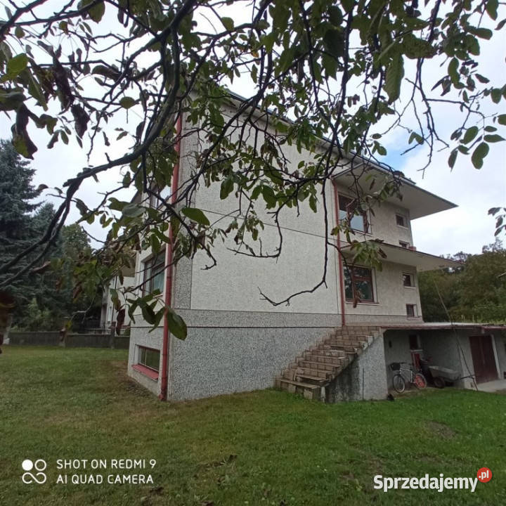 Dom w Łańcucie na działce 9 ar Sprzedam wolnostojący Domy podkarpackie Łańcut