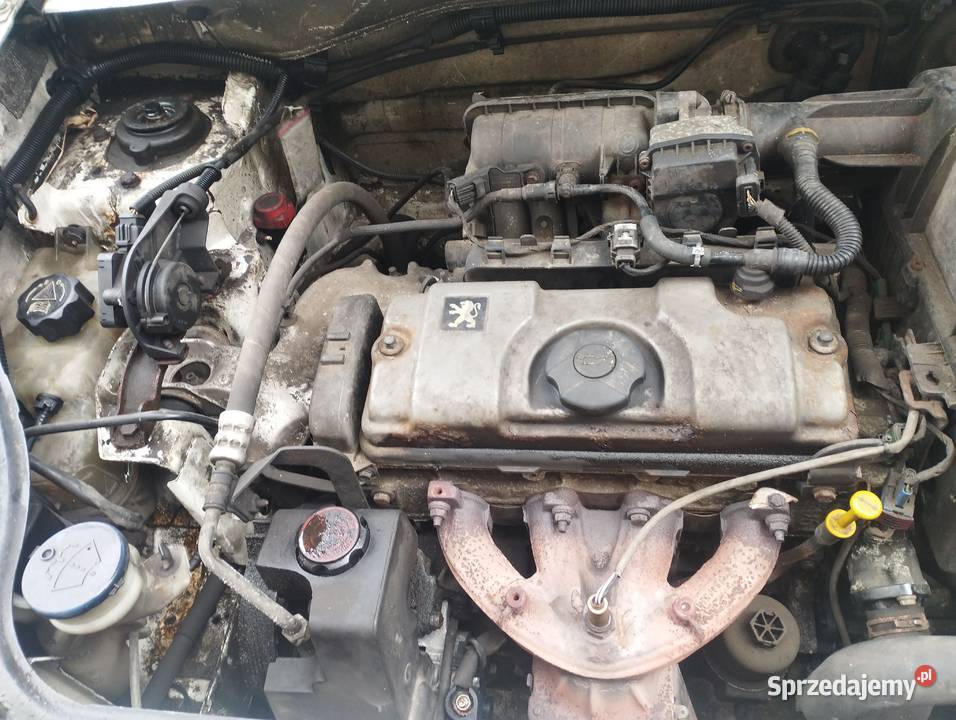 Silnik Berlingo 14 lift benzyna Części samochodowe sprzedam