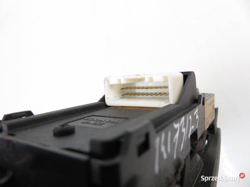 PANEL SZYB TOYOTA COROLLA E12 7423202220 osobowe