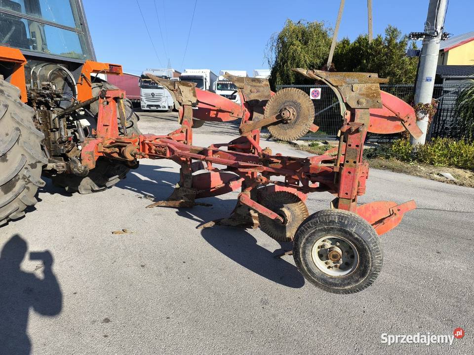 Pług 3 skibowy obrotowy Krone Mustang SLV Vario łódzkie Kutno