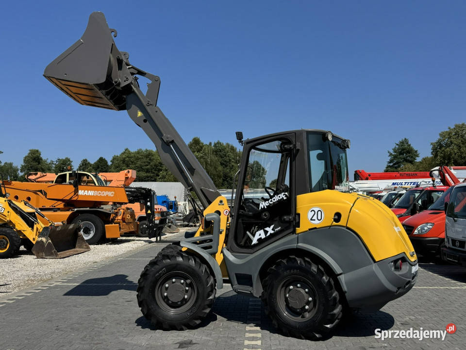średnia kołowa Mecalac AX 700 SzybkoZłącze Łyżka Widełki