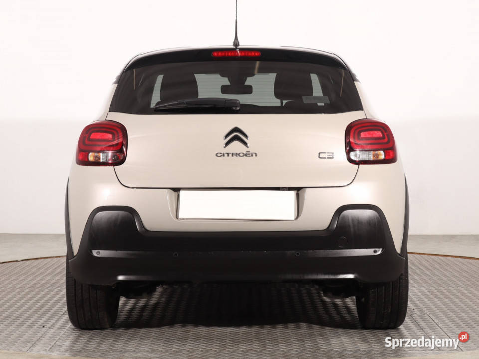Citroen C3 12 PureTech asystent pasa ruchu sprzedam