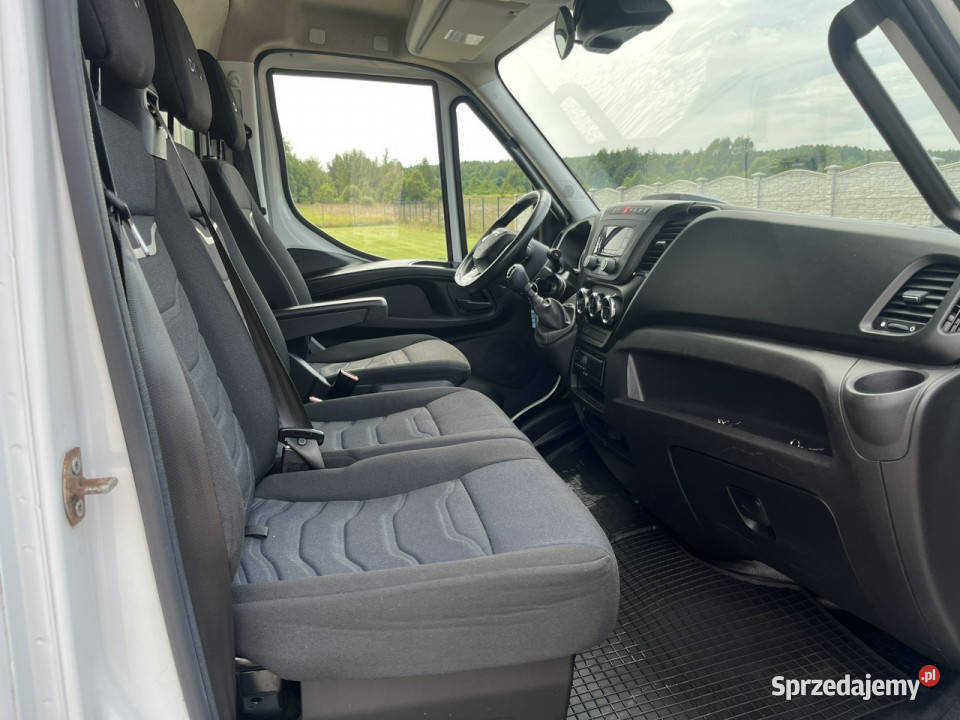 Iveco Daily 70C18 Winda1tona Kontener 8 palet Daleszyce