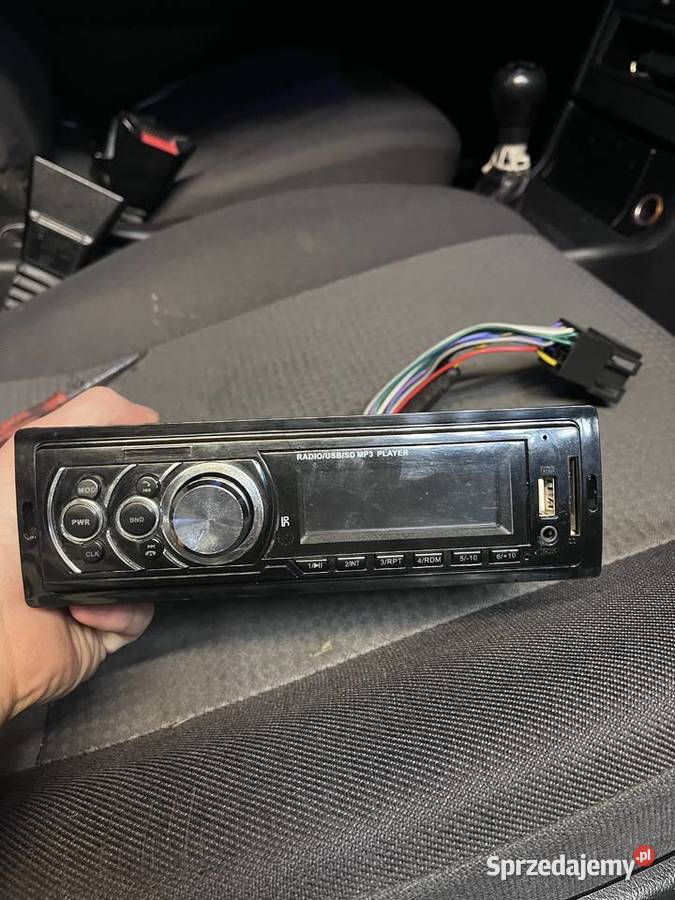 RADIO USBMP3AUXBT