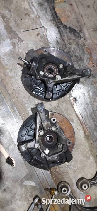 VOLVO V70 II ZWROTNICAPIASTA ŁOŻYSKO PRZÓD lubelskie Mircze sprzedam