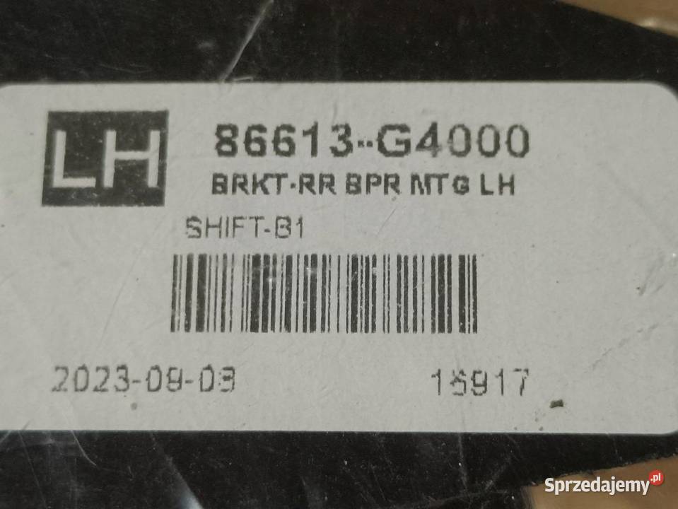 HYUNDAI i30 HB ŚLIZG ZDERZAK LEWY TYŁ 86613G4000 osobowe Pleszew