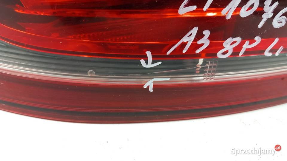 AUDI A3 8P LIFT HB LAMPA TYŁ LEWY 3D Oświetlenie Zbierkowo sprzedam