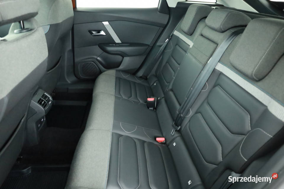 Citroen C4 12 PureTech wielofunkcyjna kierownica C4 Piaseczno