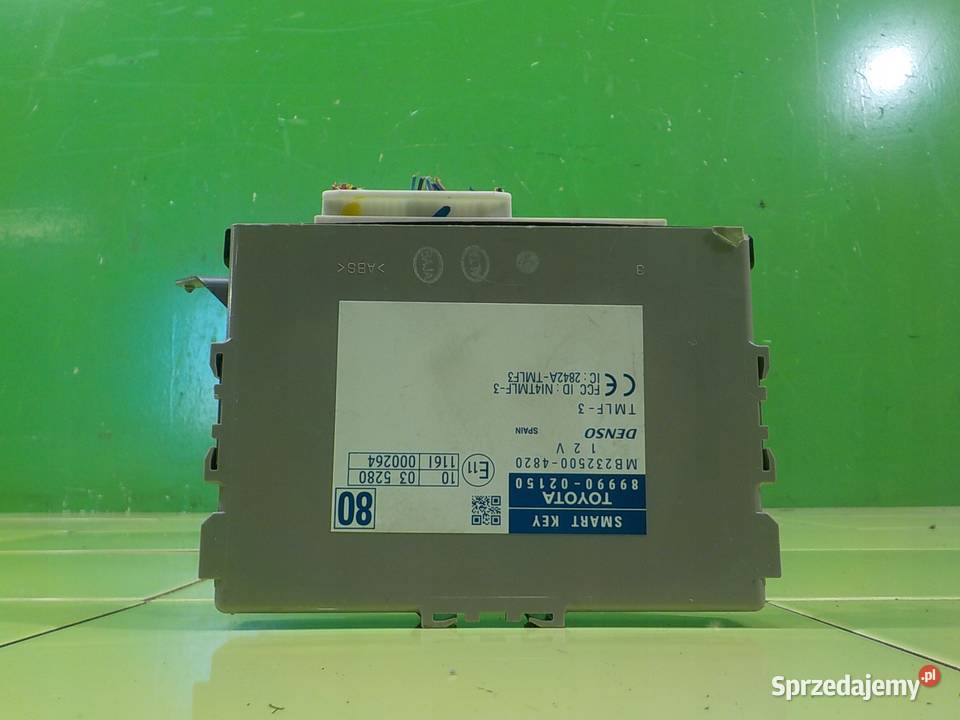 TOYOTA AURIS I LIFT 18 VVTI AUT 11r HB 5D modul mazowieckie Suków sprzedam