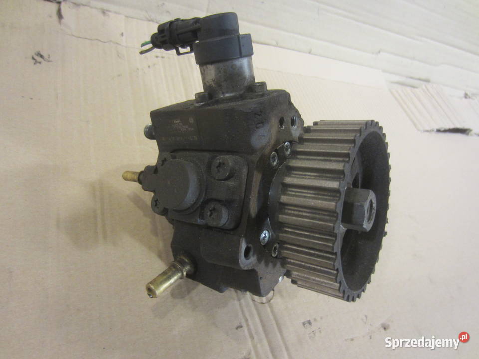 Pompa wtryskowa Ford Focus 16 tdci peugeot