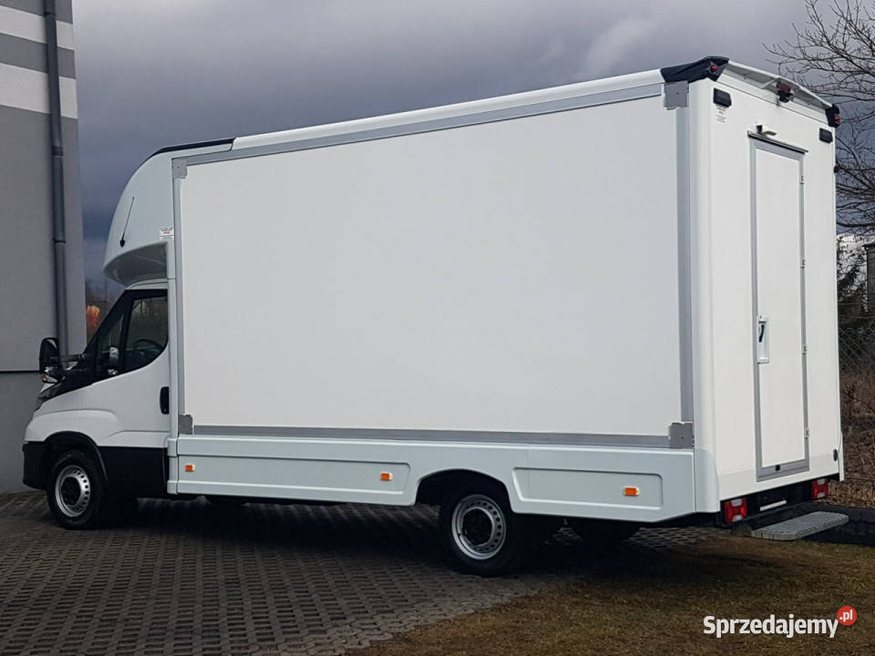 Iveco Daily KONTENER NISKOPODŁOGOWY 443x223x242 Rok produkcji 2020 śląskie sprzedam