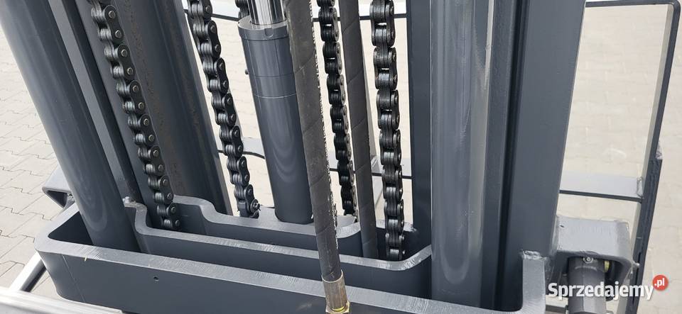 NOWY Elektryczny wózek MAXUS 1600 widłowy Bosch