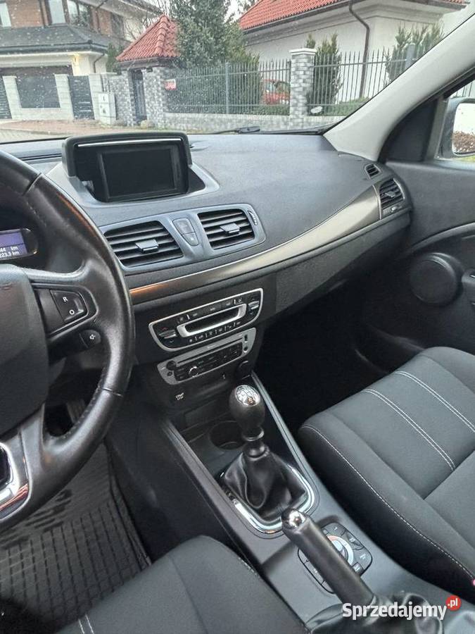 Renault Megane 2014 niski przebieg podgrzewane biały Pruszków