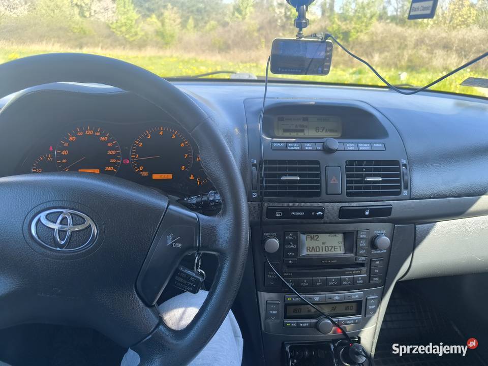 Toyota Avensis 18 20052006 benzyna Wieniawa
