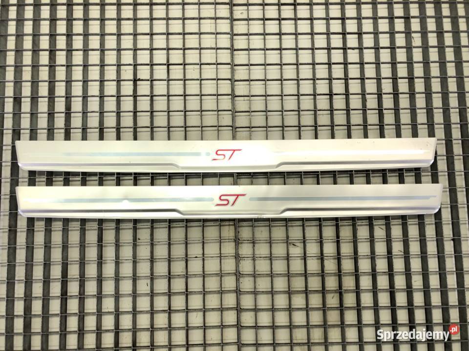 NAKŁADKI LISTWY PROGOWE STKOMPLET FORD FOCUS II