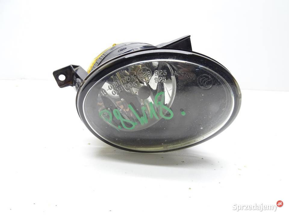 LAMPA HALOGEN PRZECIWMGIELNY PRAWY 5K0941700 VW małopolskie