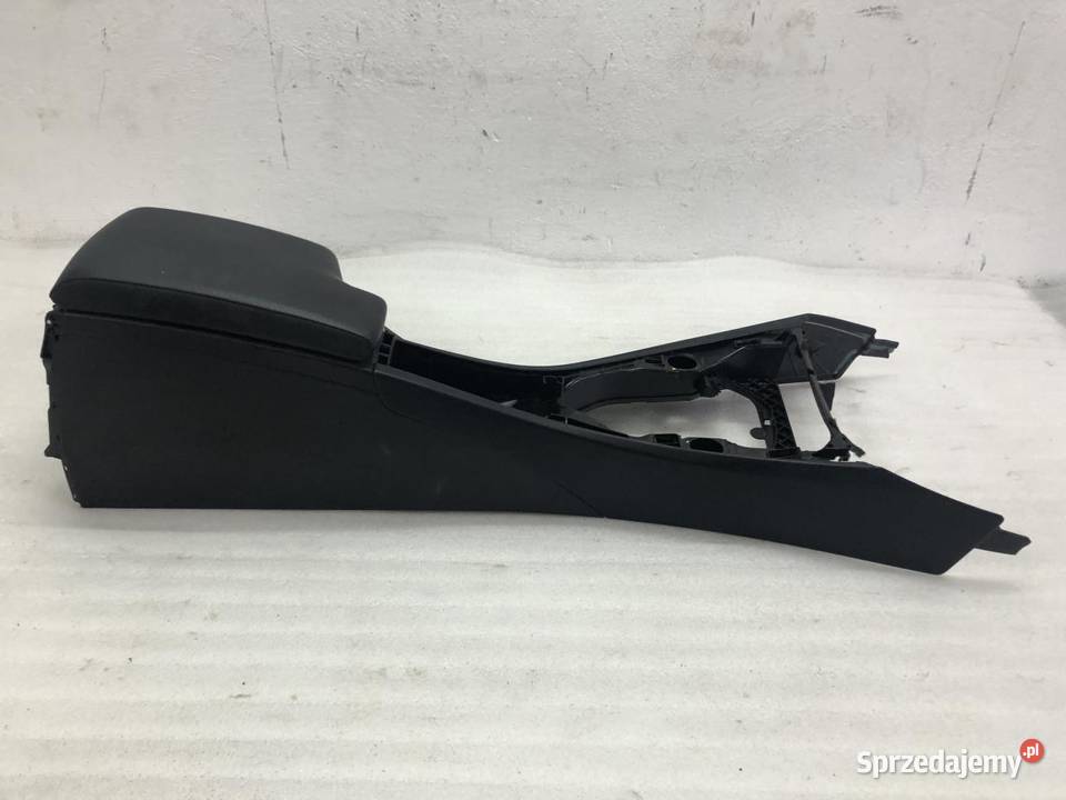 TUNSEL ŚRODKOWY PODŁOKIETNIK 7153713 BMW E90 wielkopolskie