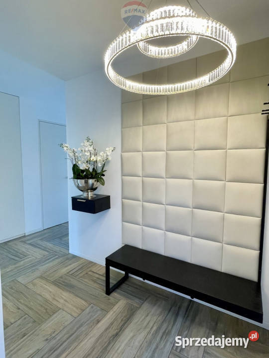 Połowa nowoczesnego i eleganckiego domu 752m2 Sprzedaż Poznań