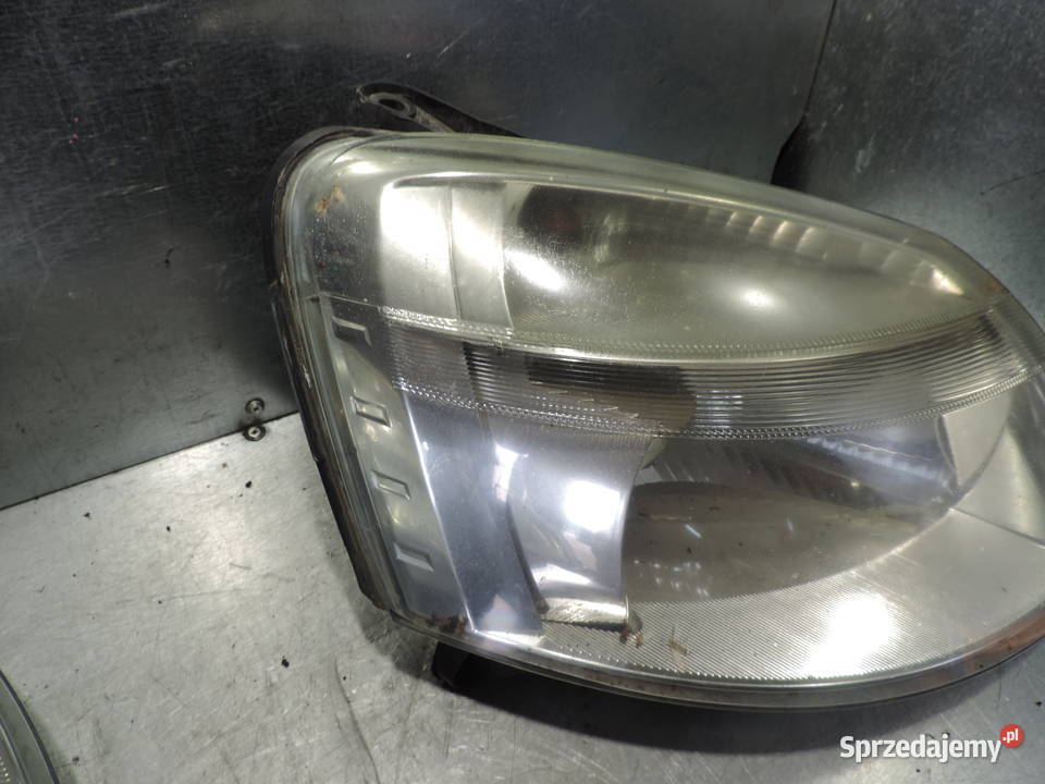LAMPA PRAWY PRZÓD PRZEDNIA CITROEN BERLINGO 1 FL