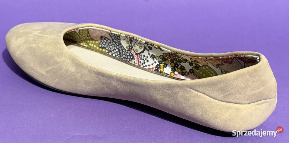 Beżowe gładkie baleriny rozmiar 40 AKS5 Obuwie Żyrardów sprzedam