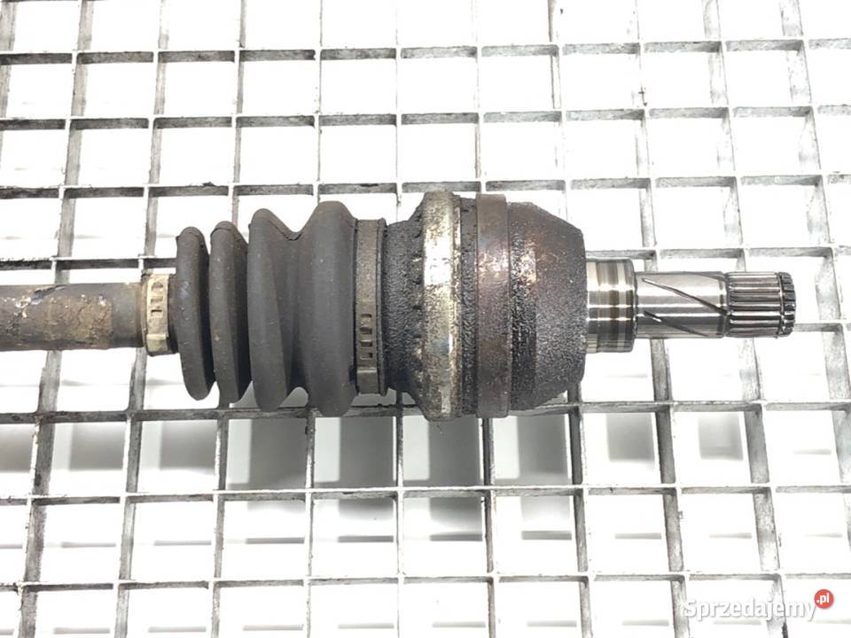 PÓŁOŚ PRAWY PRZÓD OPEL ASTRA H 16 105 0510