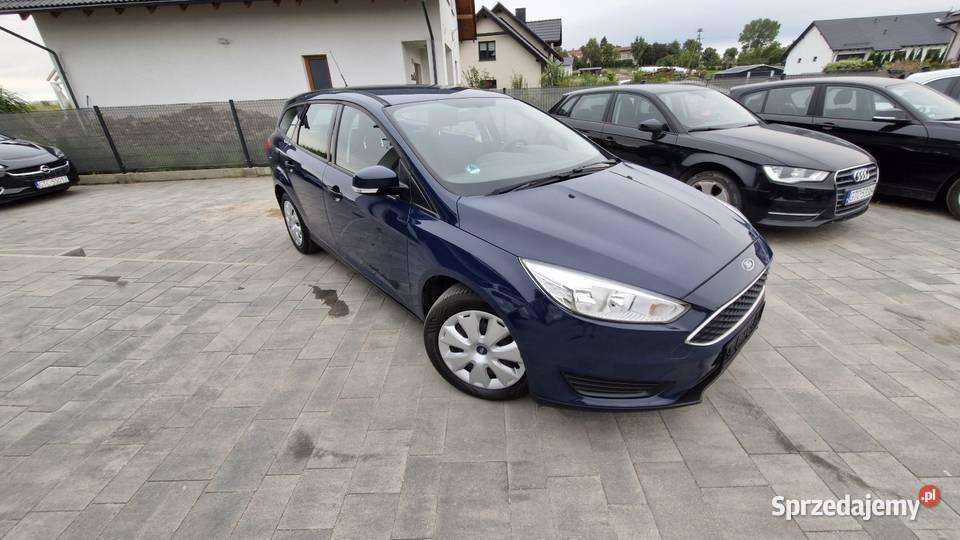 10Benzyna 100Zadbany 2015 światła LED Tczew