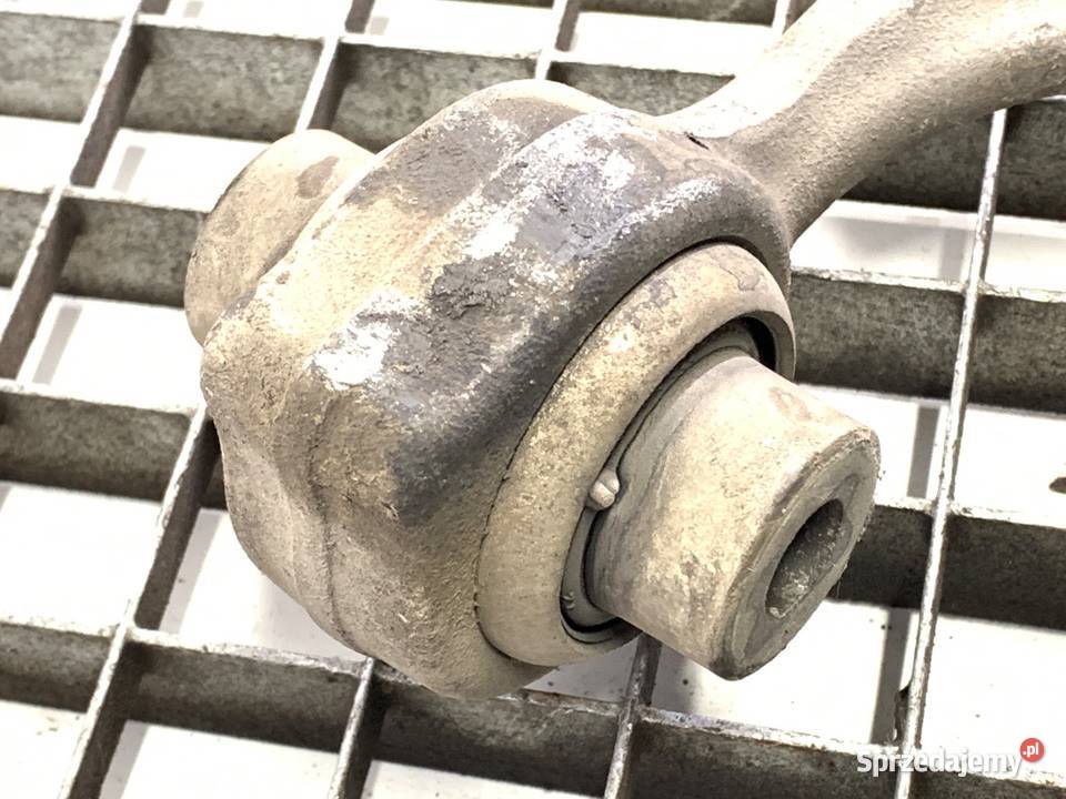 WAHACZ PRAWY PRZÓD MERCEDES C218 Hatchback 1117