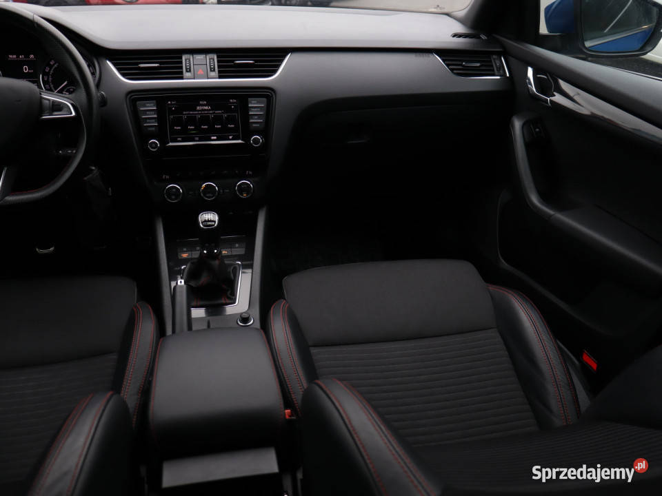 Skoda Octavia RS 20 TSI reflektory ksenonowe Bielany Wrocławskie