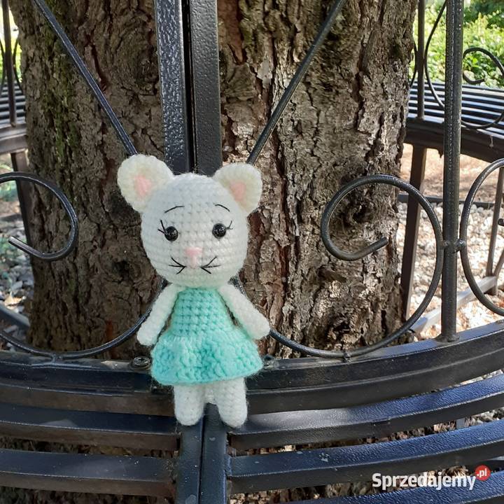 Pies Kot Królik na szydełku Maskotki Mrocza sprzedam