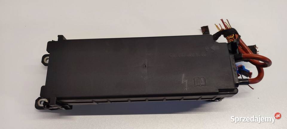 MERCEDES VITO SKRZYNKA BEZPECZNIKÓW A4475401440 osobowe