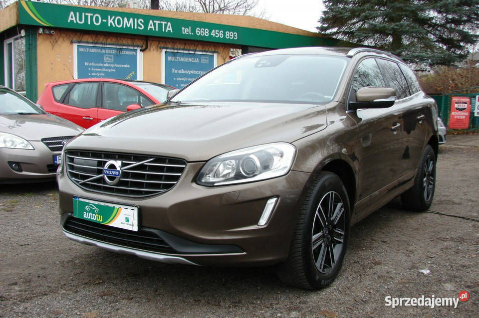 Volvo XC 60 20 D 150 Ful II 2017 lakier metallic Piła