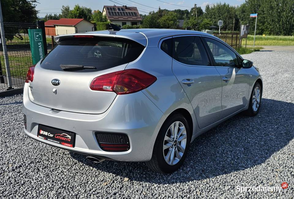 KIA CEED 16 BENZYNA ŁADNA sprzedam