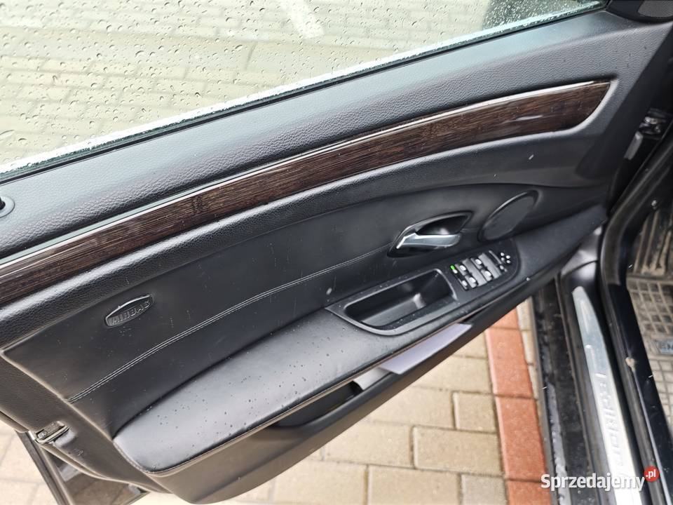 BMW E60 525d 197 2008 r 249 Samochody osobowe