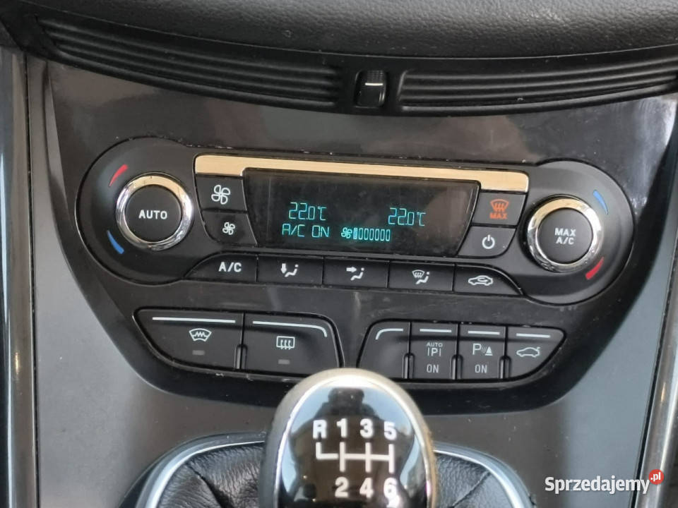 Ford Kuga titanium 20 tdci 140 6biegów sony lakier metallic Kęty