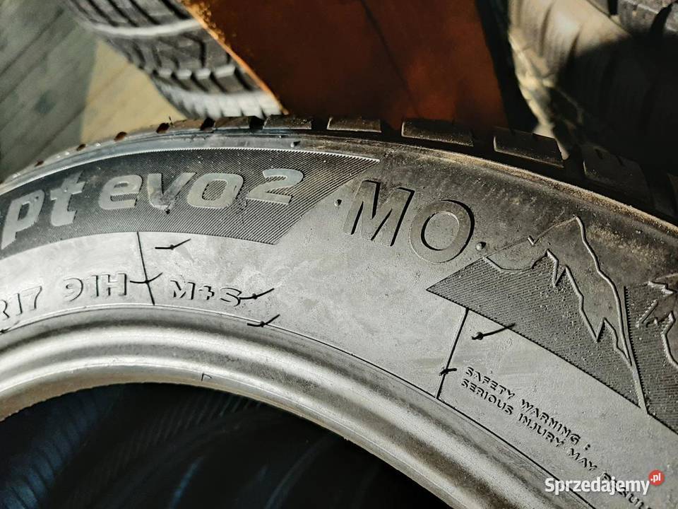 4x Opona UŻYWANA ZIMOWA 20555R17 HANKOOK 119 Zaścianki