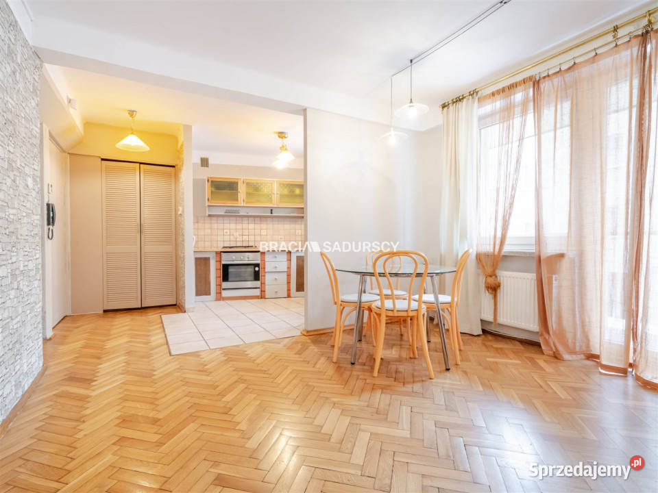 wynajmu mieszkania Kraków 52m2