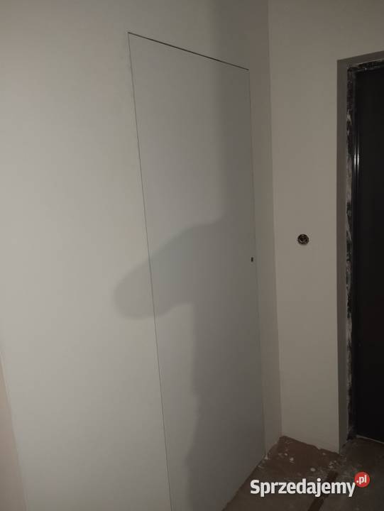 Montaż drzwii wewnętrznych zewnętrznych ukrytych kujawsko-pomorskie Toruń