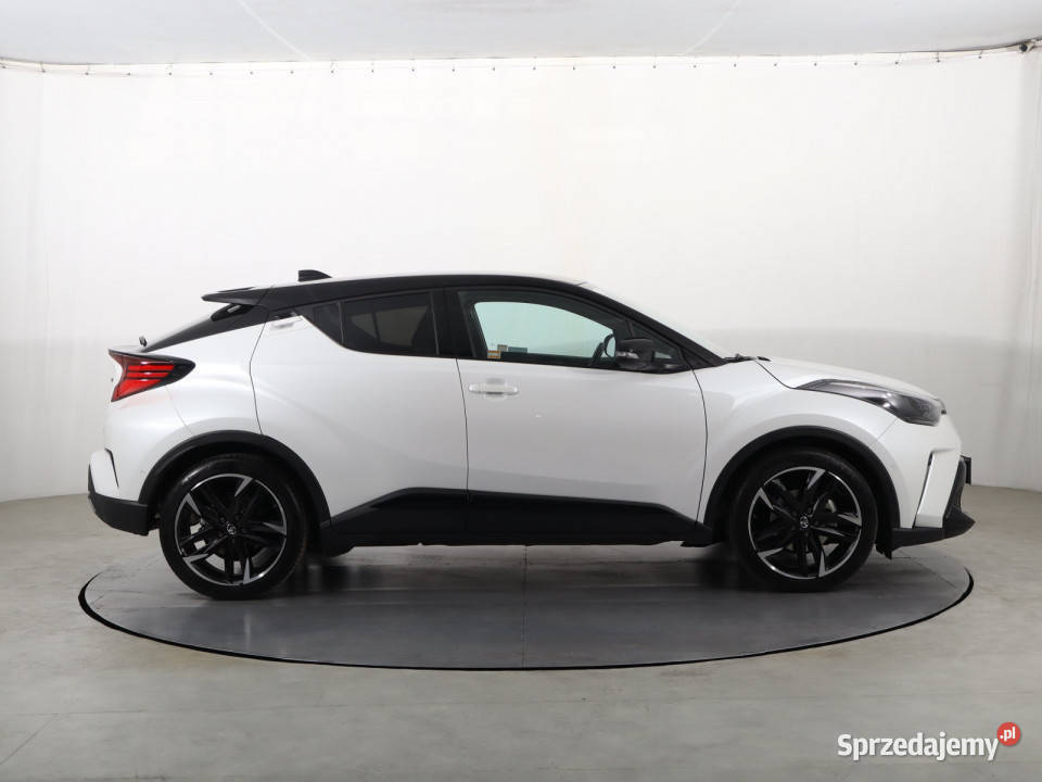Toyota CHR 20 Hybrid światła LED Katowice