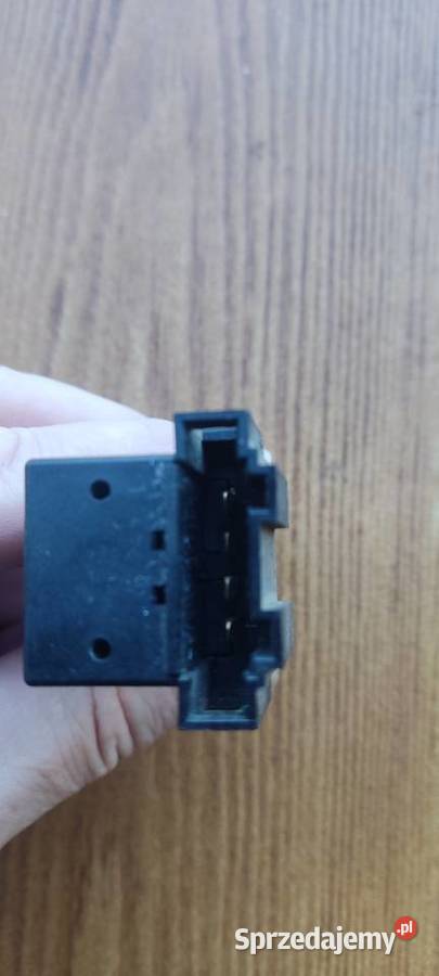 Czujnik wyłącznik stopu VW 1J0 954 511A Gniezno sprzedam