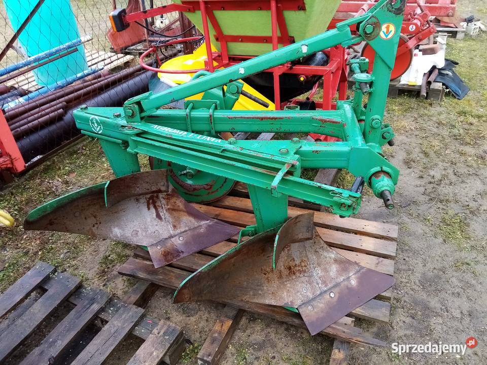 Pług 2 skibowy nieuszkodzony Maszyny rolnicze mazowieckie Marianki