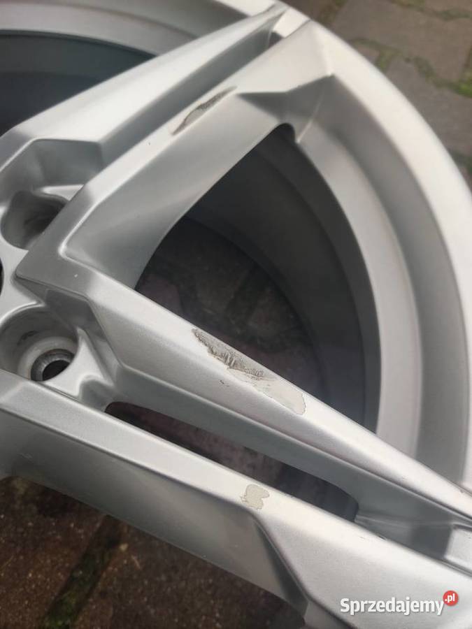 AUDI A4 B9 A5 F5 8W0 FELGA R18 18 SPEEDLINE 3428 Wrocław