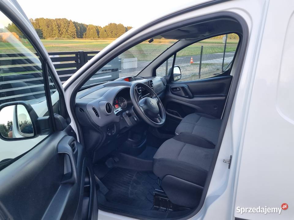 CITROEN BERLINGO III LIFT 1WŁ 2017r FULL Sieradz
