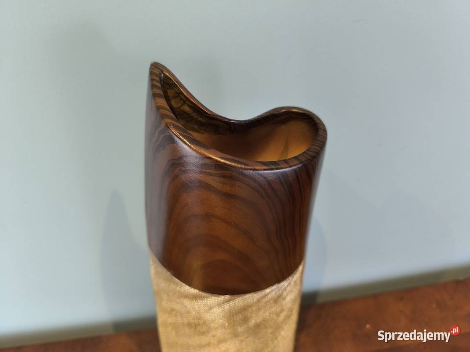 Piękny unikalny wazon ceramiczny zdobiony Łódź